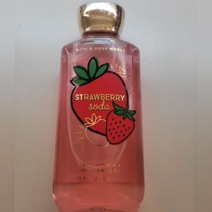Bath and body works strawberry soda shower gel